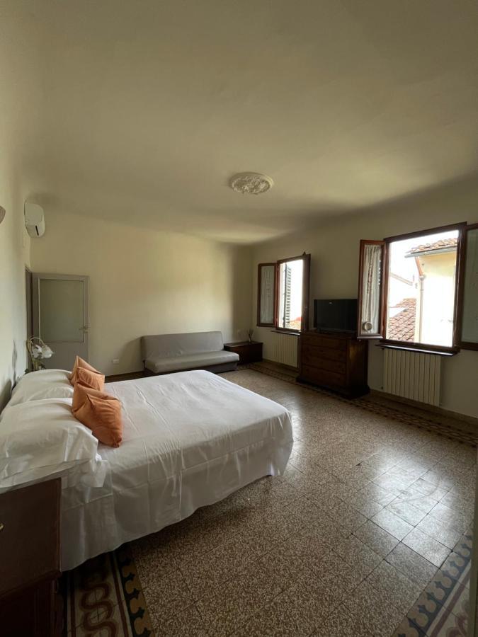 Apartment Dalla Mirella Florence Exterior photo