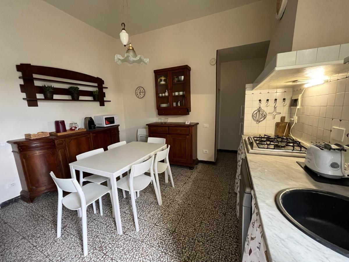 Apartment Dalla Mirella Florence Exterior photo