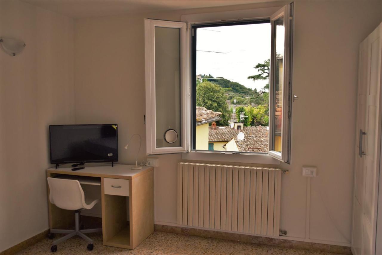 Apartment Dalla Mirella Florence Exterior photo